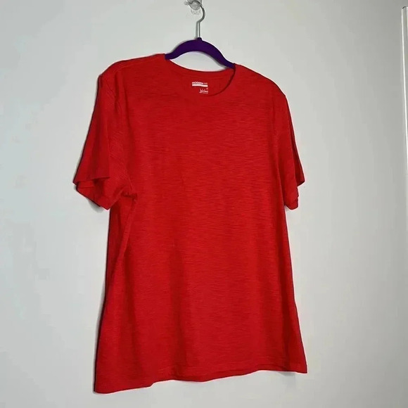 Men’s Modern Fit Red T-shirt - Picture 2 of 7